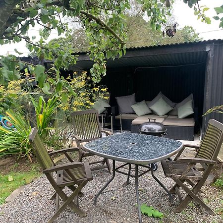 Stunning 2-Bed Cabin In Nantglyn Denbigh Luaran gambar