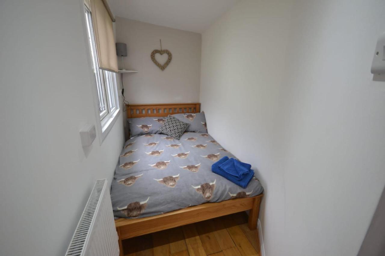 Stunning 2-Bed Cabin In Nantglyn Denbigh Luaran gambar